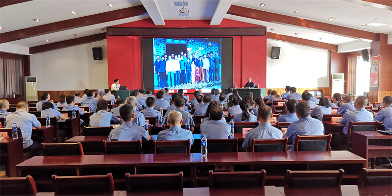 访谈教学.jpg